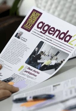 2014 - Le 1er programme d'actions de l'Agenda 21 est voté. Signature de la convention des Maires.